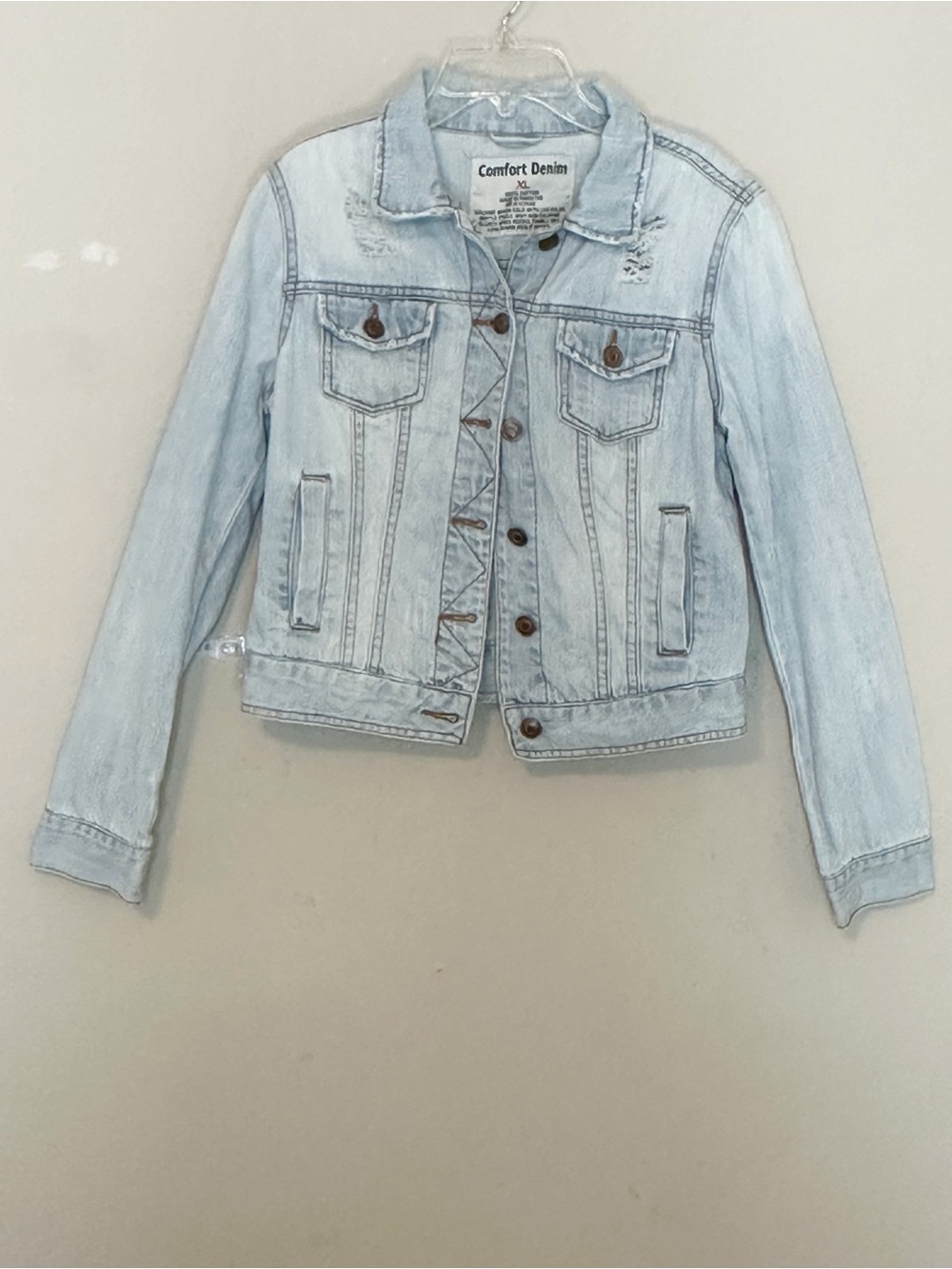 Comfort Denim Light Wash Distressed Denim Jacket - size XL